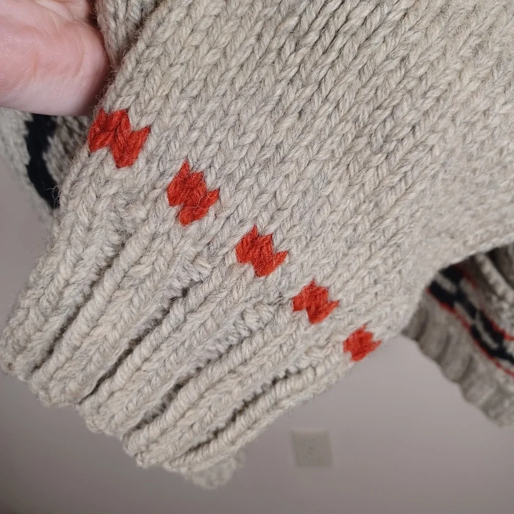 Vintage Handmade Cowichan Mid Century Woven Wool‎ Sweater Shawl Zip Cars Racing